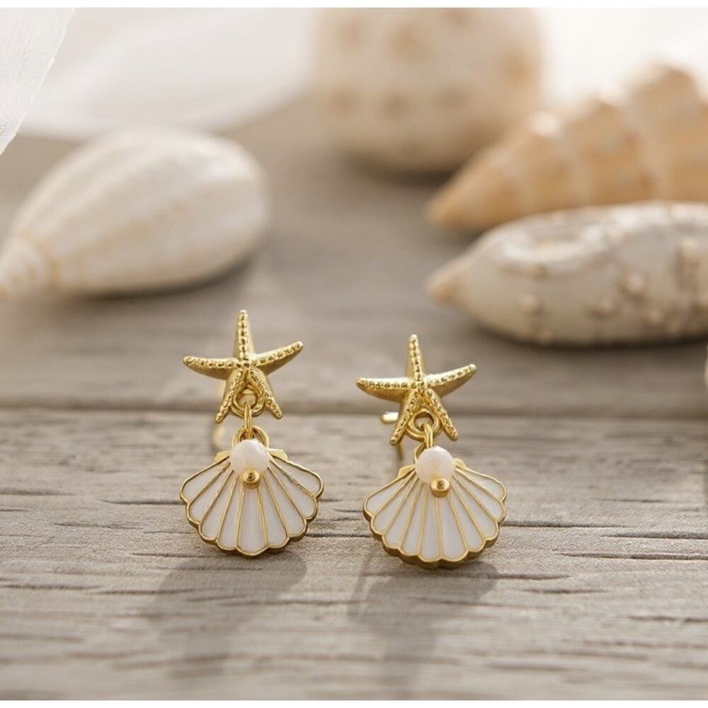 Anthropologie Seashell Earrings Starfish Pearl Gold Shell Boho 14k Plated Stud - Picture 2 of 9